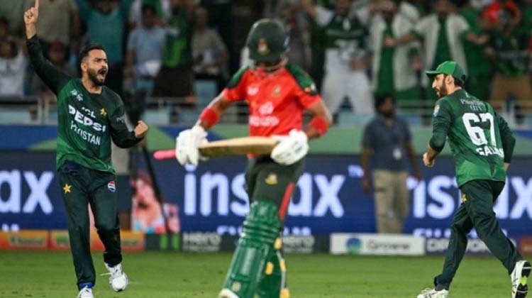 পাকিস্তানের কাছে সুপার ওভারে হেরে স্বপ্নভঙ্গ বাংলাদেশের