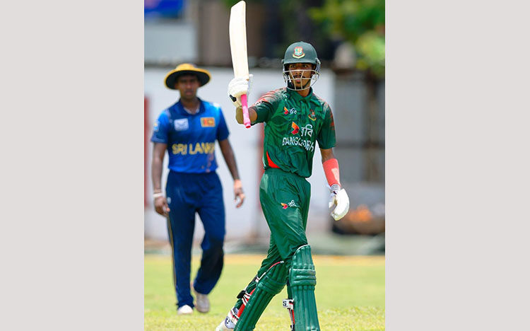 জাতীয় দলে খেলার স্বপ্ন নিয়ে এগিয়ে যাচ্ছেন অলরাউন্ডার রিজান হোসেন