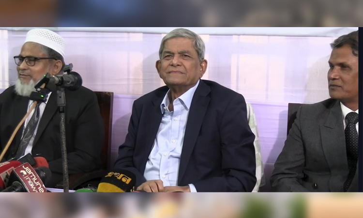 বাংলাদেশ গণতন্ত্র উত্তরণের পথে চলছে: মির্জা ফখরুল 