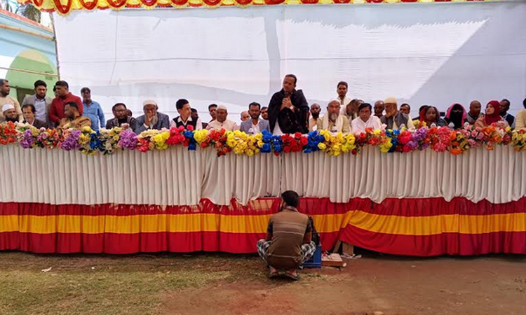 বরিশালে মানুষের দ্বারে দ্বারে যাচ্ছেন বিএনপি মনোনীত প্রার্থী রাজিব আহসান