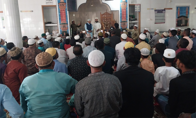 বেগম খালেদা জিয়ার সুস্থতা কামনায় ফেনীর প্রতিটি মসজিদে দোয়া