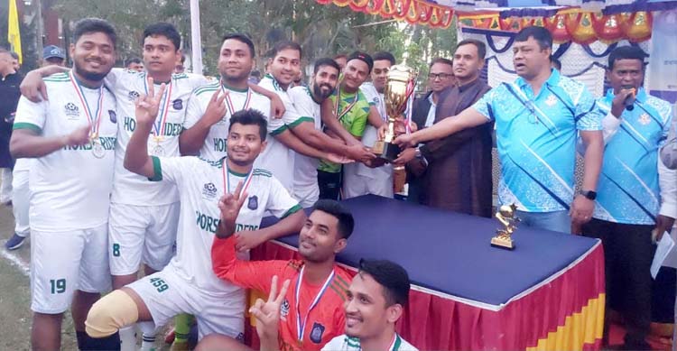 ঝালকাঠিতে পুলিশ সুপার কাপ ফুটবলে ফাইনাল অনুষ্ঠিত