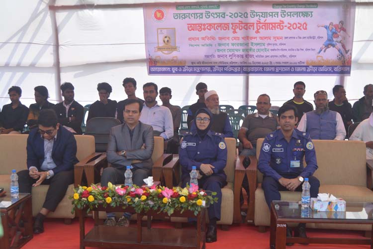 বরিশালে আন্ত:কলেজ ফুটবল টুর্নামেন্ট শুরু