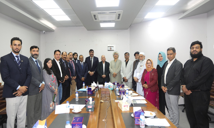 ইউজিসি চেয়ারম্যানের সঙ্গে পাকিস্তান উচ্চশিক্ষা কমিশনের প্রতিনিধিদলের সাক্ষাৎ