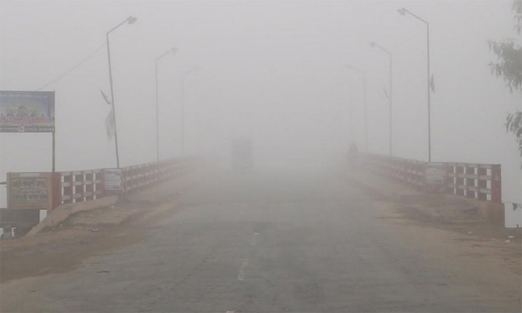 নওগাঁয় বাড়ছে শীত, তাপমাত্রা নামলো ১২.১ ডিগ্রিতে