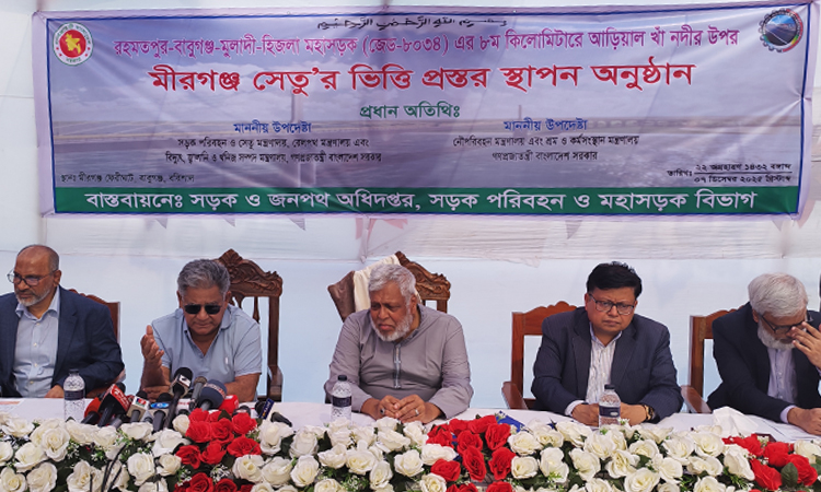 নির্বাচনে যেই বিজয়ী হোক জাতির পাশে দাঁড়াবো : সড়ক ও সেতু উপদেষ্টা