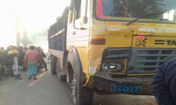 নীলফামারীতে ট্রাকচাপায় মোটরসাইকেল আরোহী নিহত