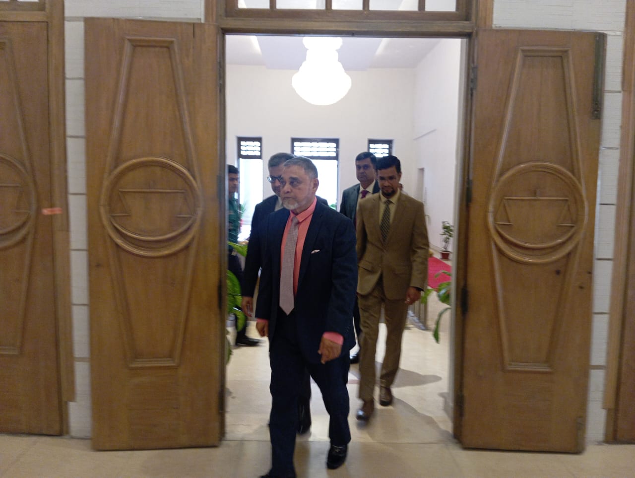 প্রধান বিচারপতির সঙ্গে বৈঠকে সিইসি