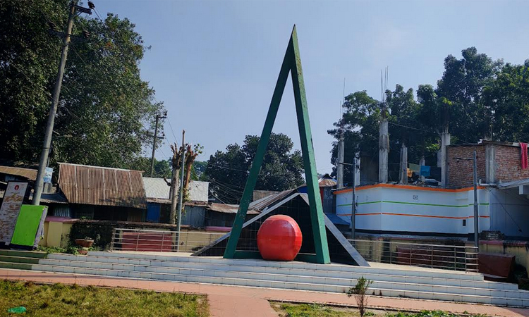 টানা ৩৬ ঘণ্টার রক্তক্ষয়ী যুদ্ধ শেষে শত্রুমুক্ত হয় মাদারীপুর