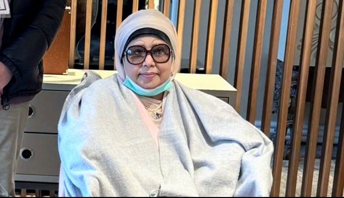 খালেদা জিয়ার রোগমুক্তি কামনায় ঢাবির রোকেয়া হলে ছাত্রদলের দোয়া মাহফিল