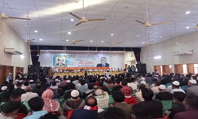 খালেদা জিয়ার রোগমুক্তি ও সাবেক মন্ত্রী মোমেন খানের মৃত্যুবার্ষিকীতে দোয়া মাহফিল 